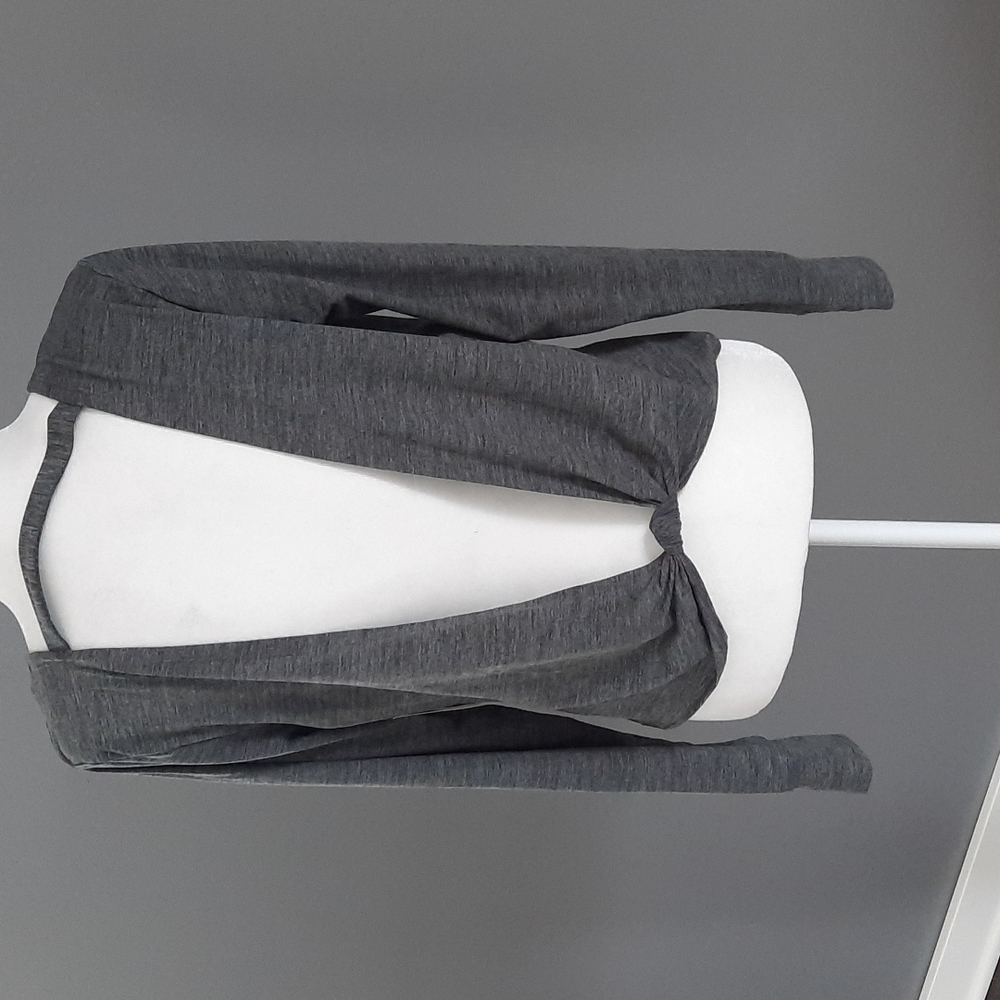 Sporty Long Sleeve Twist Back Tee